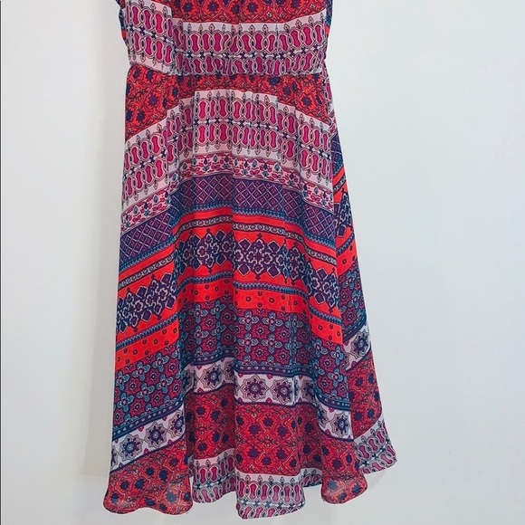 Lush | Vibrant Sleeveless Event Dress | Slash Back Middle Opening  Cinched Waist - Picture 3 of 9